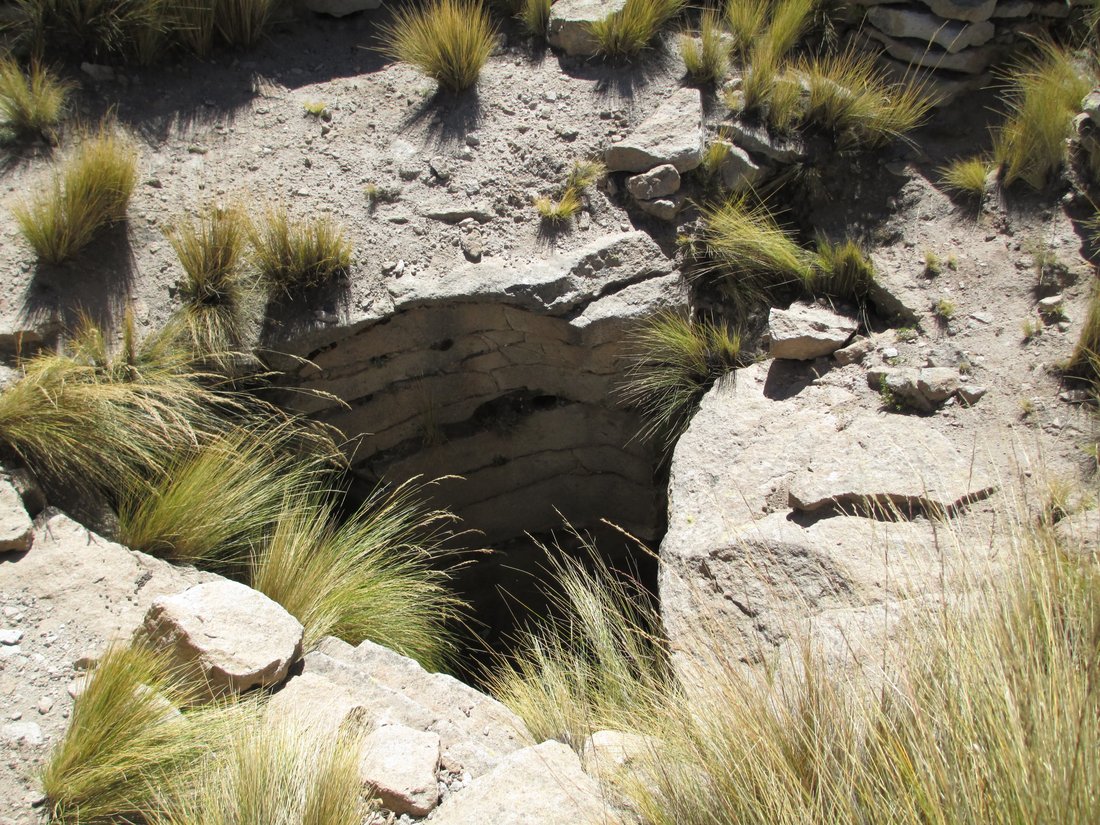 Chamber Entry,  Inka Pukara, Bolivia